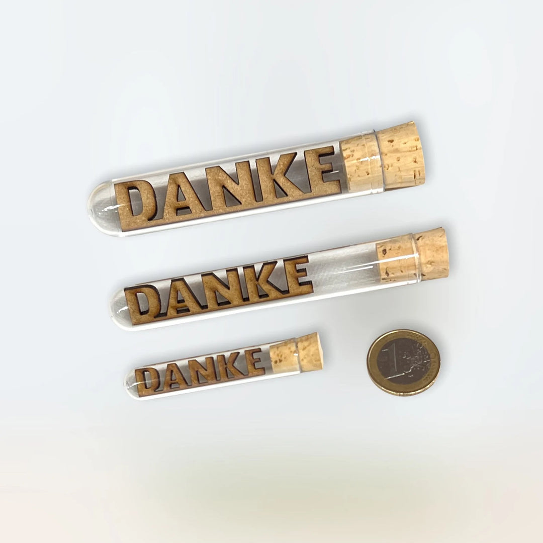 Personalisierter Reagenzglas mit Schriftzug "Danke"