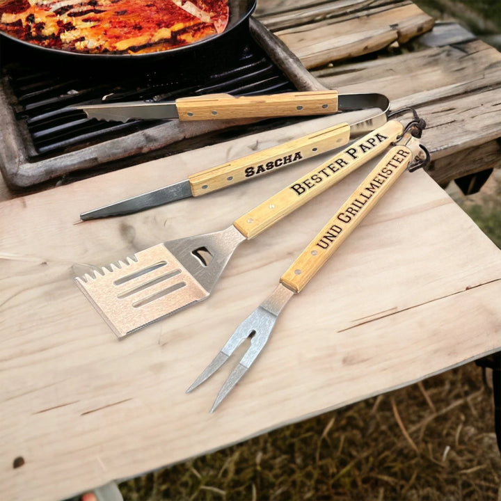 Grillbesteck Set mit Holzgriff